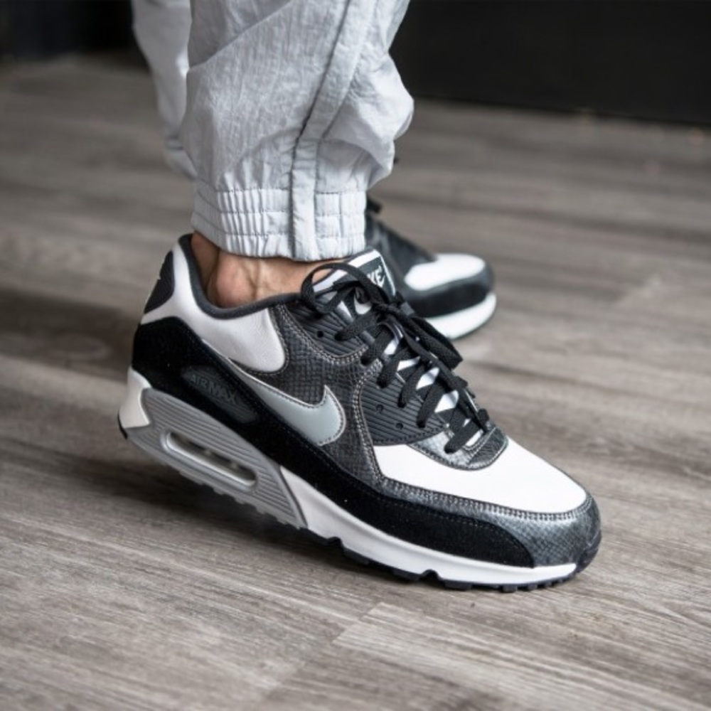 Nike Air Max 90 Python Black White - Picture 3 of 8